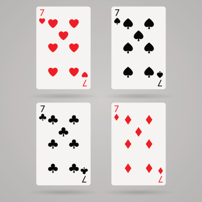 Khám phá Ý nghĩa và tác dụng của bộ bảy lá bài trong tarot